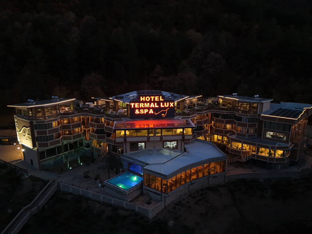 3D светлечки логотип на Hotel Termal Lux & Spa